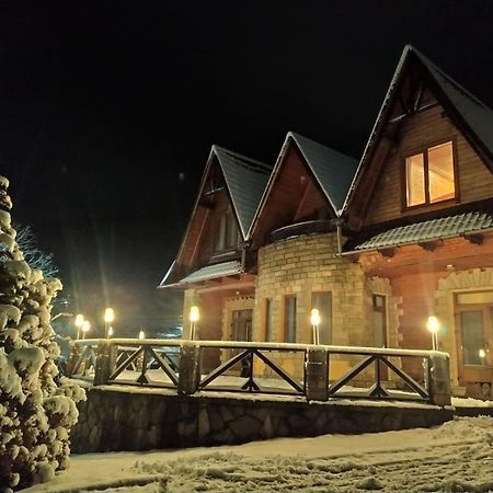 Садиба "Коренюки" ตาราริฟ ภายนอก รูปภาพ